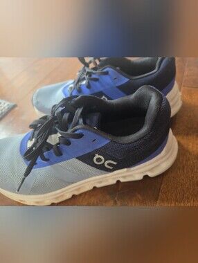 Women's On Cloud Running Shoes in Blue and Light Blue